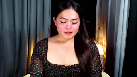 Snapshot of venus_colly chatting on 04-15-26, 02:18 I am Colly Your mystery girl online show from 04-15-26, 02:18