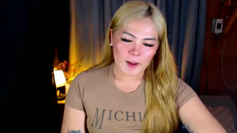 Snapshot of venus_colly chatting on 06-22-26, 03:25 I am Colly Your mystery girl online show from 06-22-26, 03:25