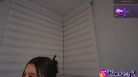 Venus online show from 09-20-25, 01:50