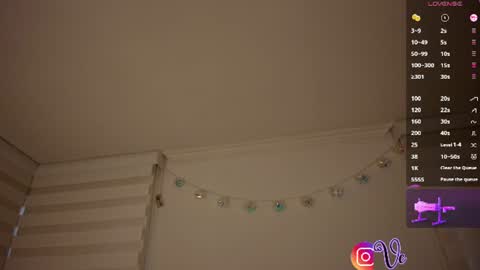 Snapshot of venus_leroy chatting on 06-19-26, 10:46 Venus online show from 06-19-26, 10:46