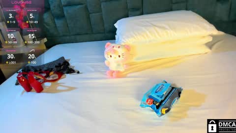 Snapshot of venus_velez chatting on 03-06-25, 12:19 Venus online show from 03-06-25, 12:19