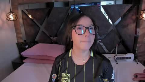 Venus online show from 04-13-26, 12:21