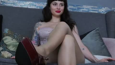 venusinylons online show from 06-30-26, 06:20