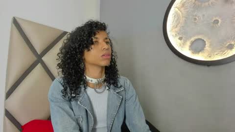 Snapshot of venuss_03 chatting on 06-19-26, 02:49 venuss_03 online show from 06-19-26, 02:49