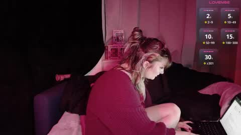 Venus 3 online show from 02-11-26, 02:05