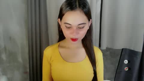 Snapshot of veola_sexy chatting on 12-15-24, 10:47 veola_sexy online show from 12-15-24, 10:47