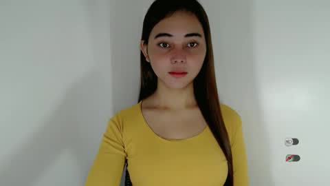 Snapshot of veola_sexy chatting on 09-18-25, 11:40 veola_sexy online show from 09-18-25, 11:40