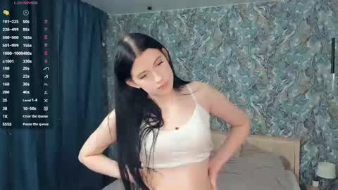 Snapshot of veolasil chatting on 06-28-26, 06:19 Veola online show from 06-28-26, 06:19