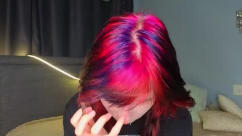 Erica online show from 01-08-26, 08:22