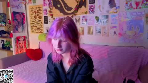Erica online show from 05-09-26, 08:14