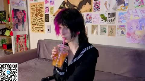 Erica online show from 05-24-26, 08:03