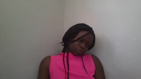Snapshot of vera_bright chatting on 02-08-25, 09:35 vera_bright online show from 02-08-25, 09:35