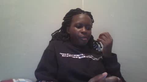 Snapshot of vera_bright chatting on 02-17-25, 10:36 vera_bright online show from 02-17-25, 10:36