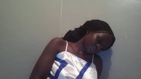 Snapshot of vera_bright chatting on 02-19-25, 07:16 vera_bright online show from 02-19-25, 07:16