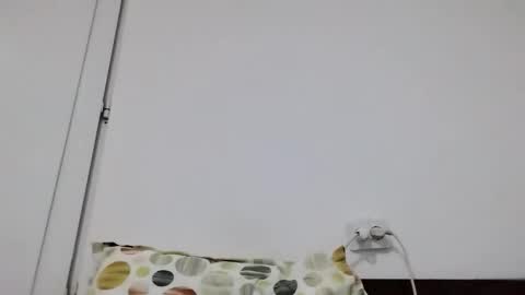 Snapshot of vera_elle chatting on 10-12-25, 05:45 Vera online show from 10-12-25, 05:45