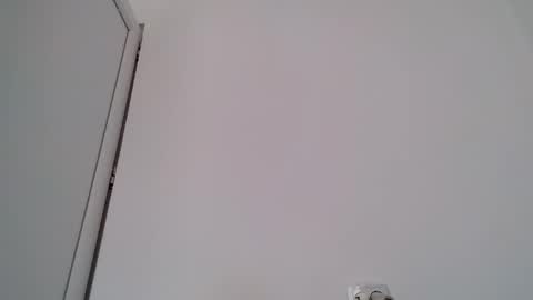 Snapshot of vera_elle chatting on 10-13-25, 08:25 Vera online show from 10-13-25, 08:25