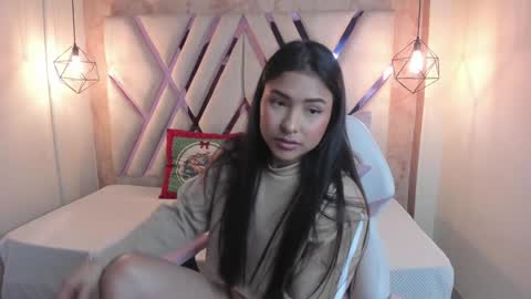 Domelipa  online show from 12-26-24, 11:43