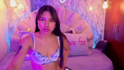 Domelipa  online show from 04-12-26, 11:37