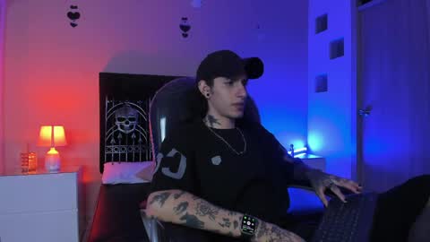Snapshot of vergil_noir chatting on 04-28-26, 03:22 vergil_noir online show from 04-28-26, 03:22
