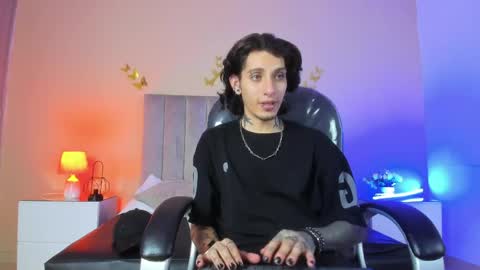 Snapshot of vergil_noir chatting on 05-21-26, 05:03 vergil_noir online show from 05-21-26, 05:03
