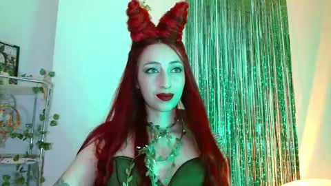 Snapshot of vermelha_gremory1 chatting on 10-21-25, 11:05 vermelha gremory1 online show from 10-21-25, 11:05