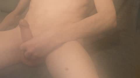 Snapshot of vern37 chatting on 01-27-25, 07:03 vern37 online show from 01-27-25, 07:03