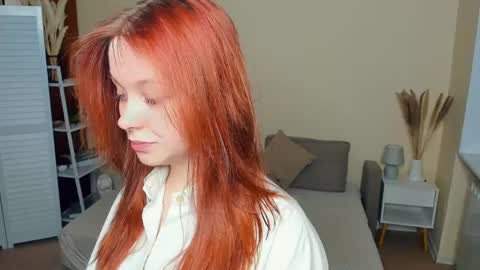Delora online show from 05-31-26, 09:38