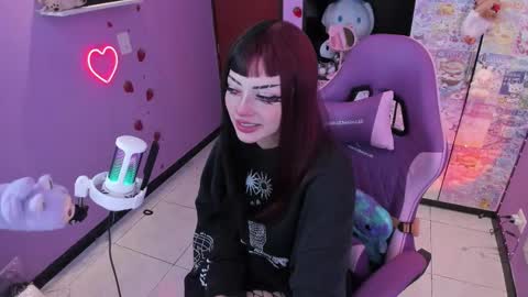 Snapshot of vero_osb chatting on 10-23-25, 11:57 online show from 10-23-25, 11:57