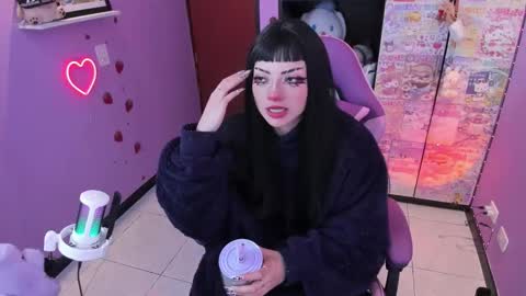 Snapshot of vero_osb chatting on 10-29-25, 01:08 online show from 10-29-25, 01:08