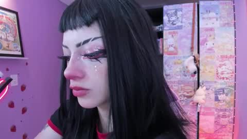 Snapshot of vero_osb chatting on 11-28-25, 11:40 online show from 11-28-25, 11:40