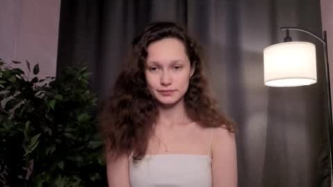 Snapshot of veronaqueen chatting on 10-12-25, 09:08 veronaqueen online show from 10-12-25, 09:08