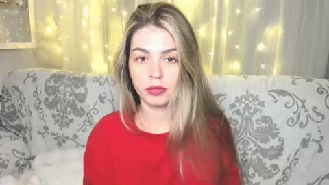 Snapshot of veronarolls chatting on 01-12-26, 08:14 Lolitalolz online show from 01-12-26, 08:14