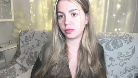 Snapshot of veronarolls chatting on 02-09-26, 07:40 Lolitalolz online show from 02-09-26, 07:40