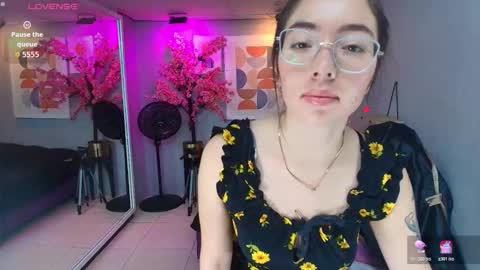 veronica online show from 02-02-26, 07:23