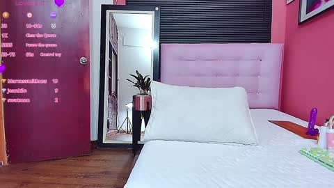 Snapshot of veronica_roose chatting on 01-17-25, 03:22 Veronica online show from 01-17-25, 03:22