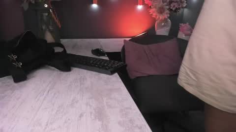 Veronica online show from 06-04-26, 06:36