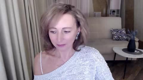 Helen online show from 01-16-25, 04:49