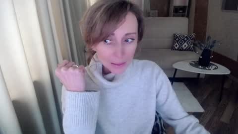 Helen online show from 03-01-25, 12:01