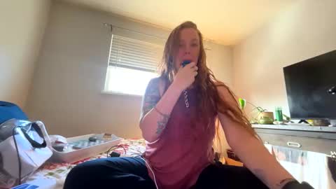 Snapshot of veronicalake chatting on 11-04-25, 04:50 Veronica Lake online show from 11-04-25, 04:50