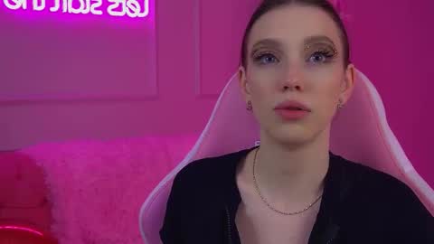 Veronica online show from 02-17-26, 06:21