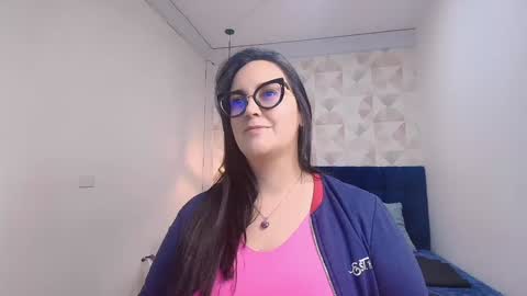 Snapshot of veroniicabbw chatting on 12-28-24, 12:03 veroniicabbw online show from 12-28-24, 12:03