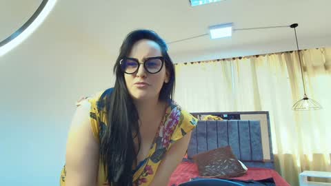 Snapshot of veroniicabbw chatting on 01-21-25, 02:59 veroniicabbw online show from 01-21-25, 02:59