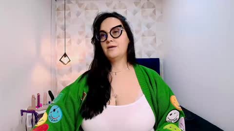 Snapshot of veroniicabbw chatting on 01-27-25, 02:57 veroniicabbw online show from 01-27-25, 02:57