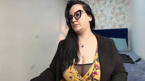 Snapshot of veroniicabbw chatting on 02-07-25, 03:52 veroniicabbw online show from 02-07-25, 03:52