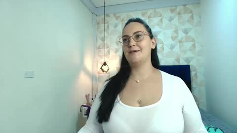 Snapshot of veroniicabbw chatting on 02-10-25, 02:59 veroniicabbw online show from 02-10-25, 02:59