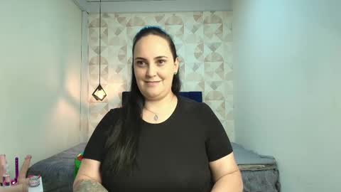 Snapshot of veroniicabbw chatting on 02-11-25, 08:10 veroniicabbw online show from 02-11-25, 08:10