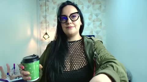 Snapshot of veroniicabbw chatting on 02-22-25, 12:19 veroniicabbw online show from 02-22-25, 12:19