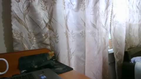 Snapshot of veronika_xi chatting on 09-24-25, 08:39 veronika_xi online show from 09-24-25, 08:39