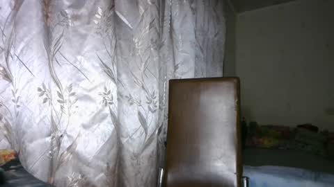 Snapshot of veronika_xi chatting on 10-28-25, 07:23 veronika_xi online show from 10-28-25, 07:23