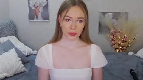 Snapshot of veronikamitchel chatting on 02-11-25, 09:56 Veronika online show from 02-11-25, 09:56